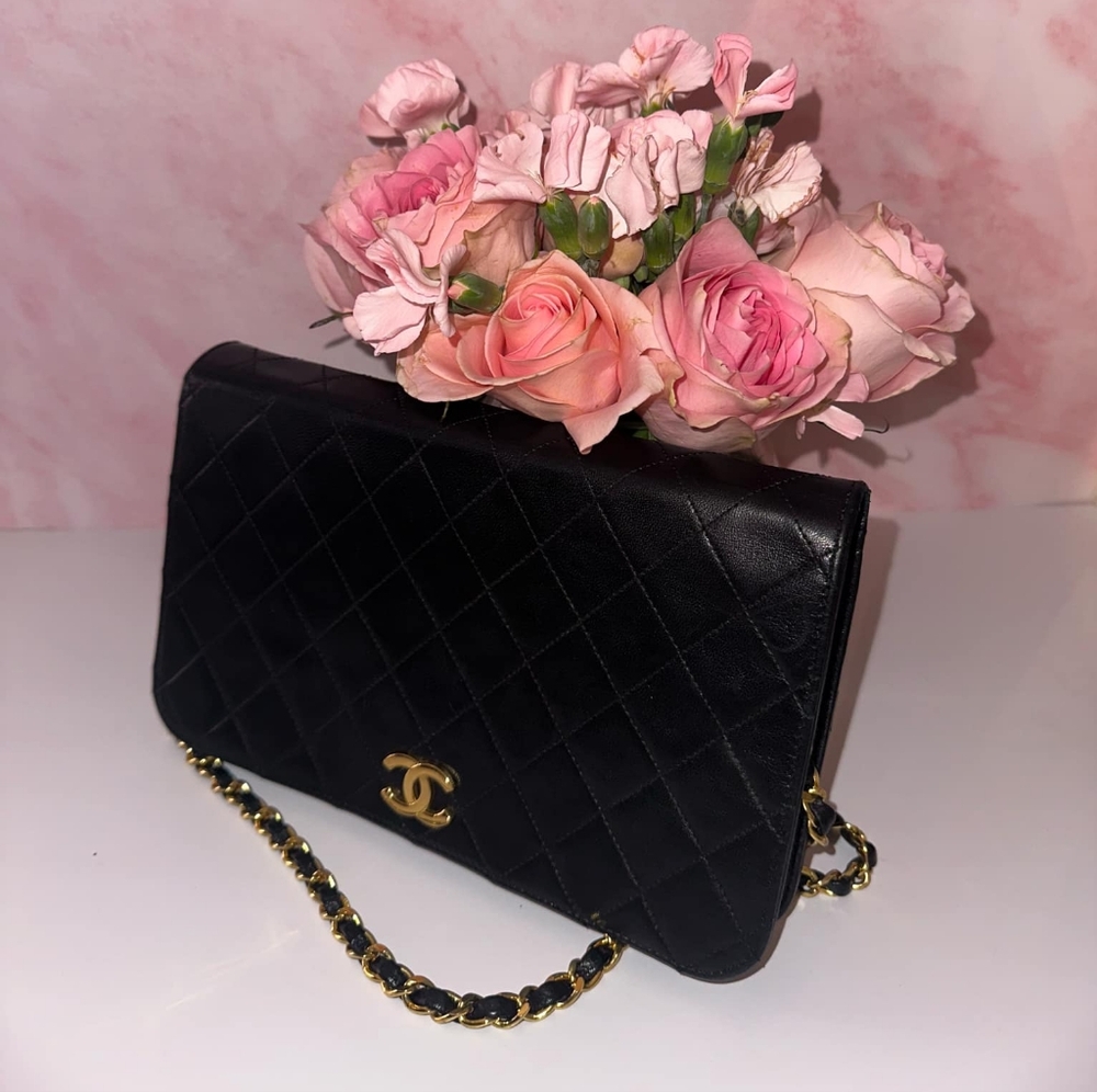 Chanel vitnage single flap